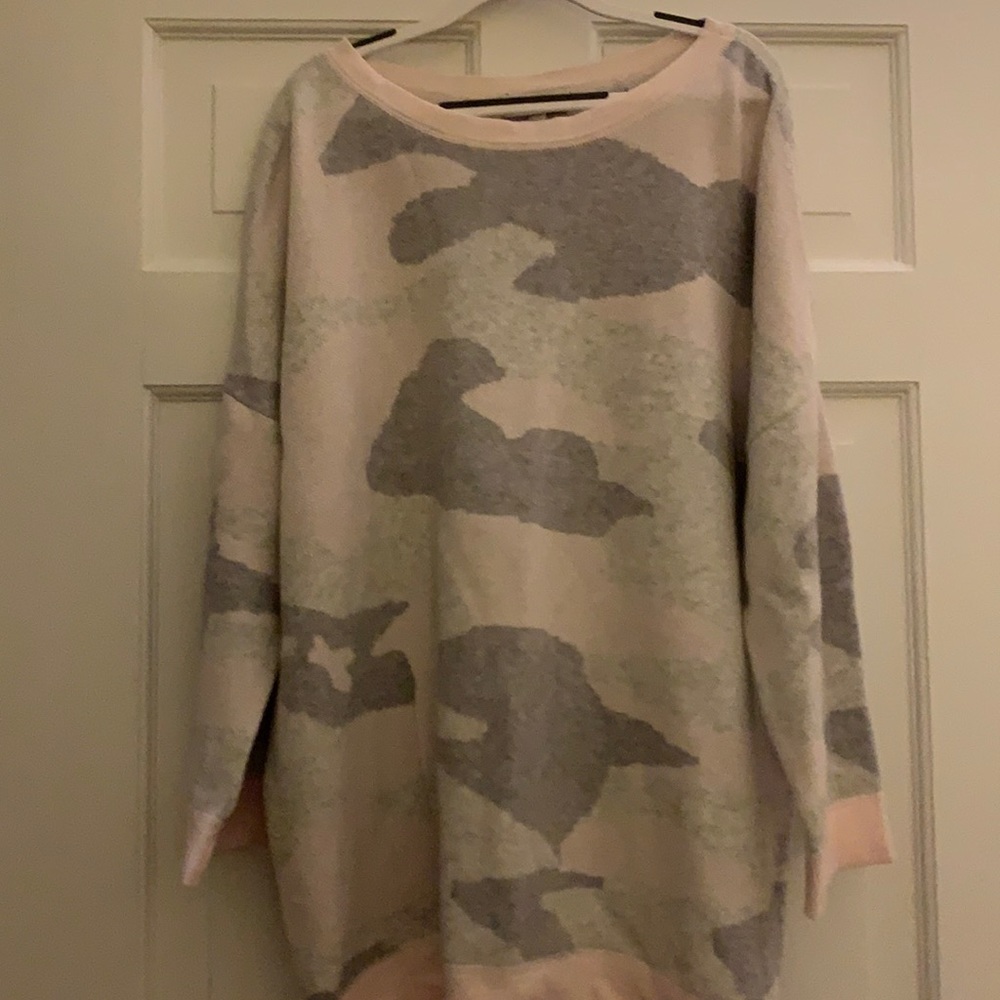 NWT Kinross cashmere and cotton sweater size medium.